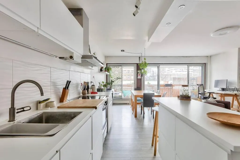Beautiful And Bright 3 Bed Near La * Párizs