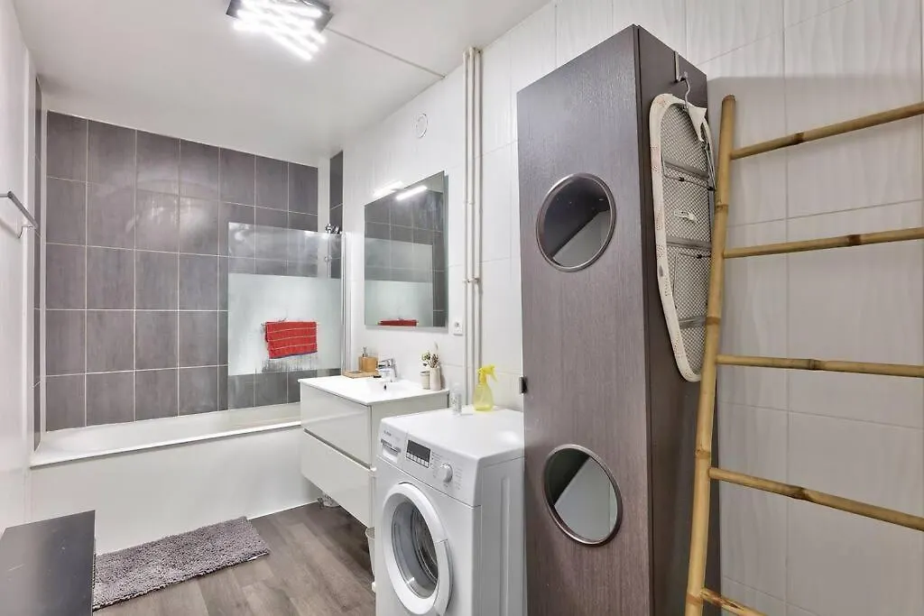 Apartment Beautiful And Bright 3 Bed Near La